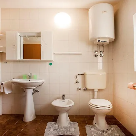 Apartment Cademia
