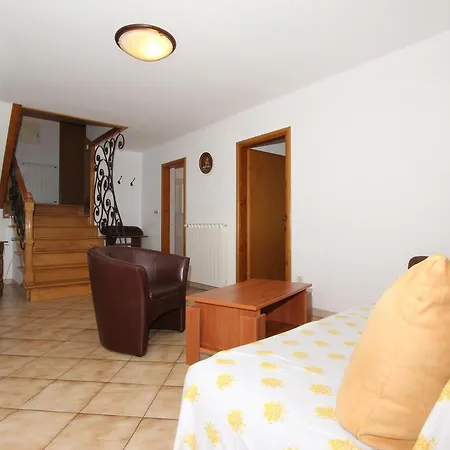 Apartment Cademia