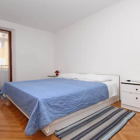 Apartment Cademia