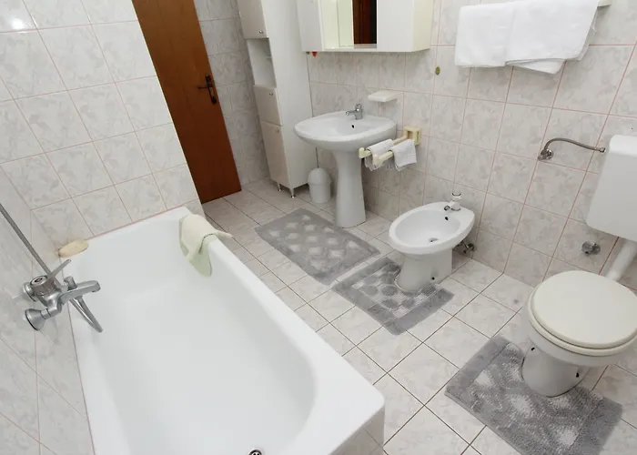 Apartment Cademia