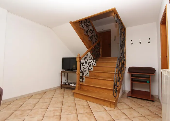 Cademia Apartment