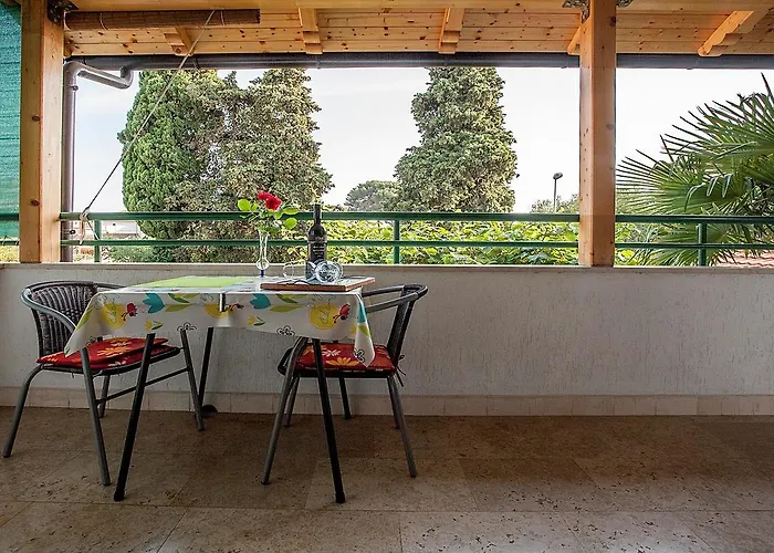 Cademia Apartment